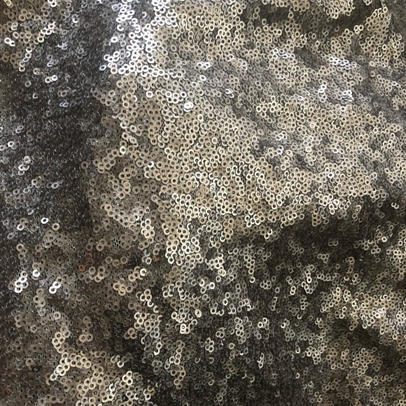 SILVER SEQUIN PENCIL SKIRT - Picture 6 of 6